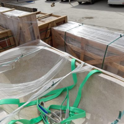 Rough Travertine Bathtub